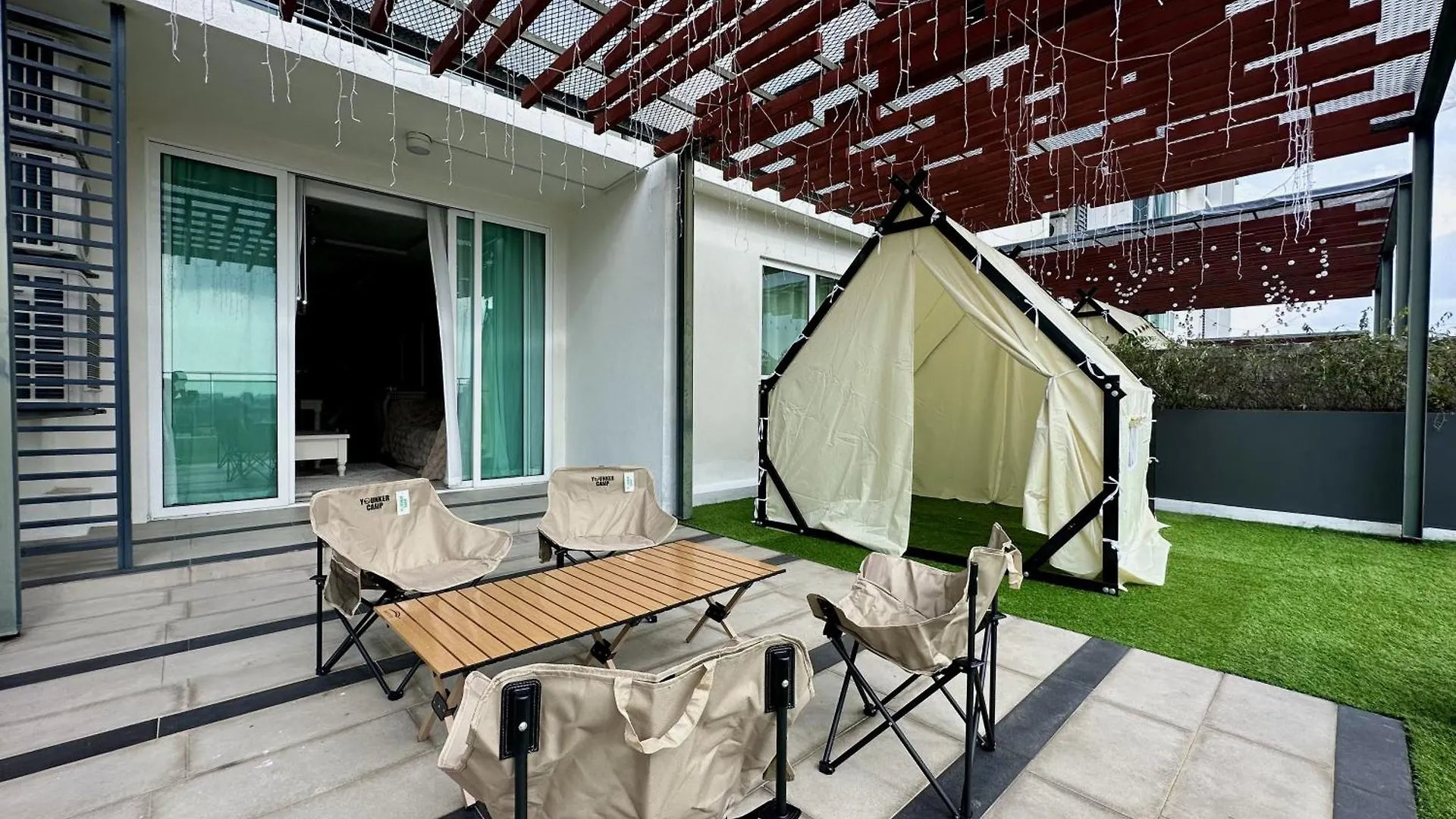 The Shore Residences Melaka By Short Escape Apartment