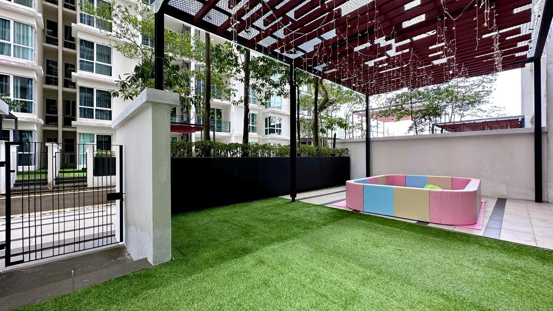 The Shore Residences Melaka By Short Escape Apartment